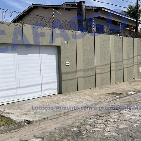 CASA PÉ NA AREIA COM PISCINA A 10mts ENSEADA Villa Guarujá Kültér fotó